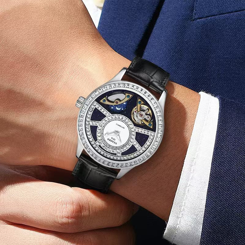 Men's light luxury fashion diamond watch